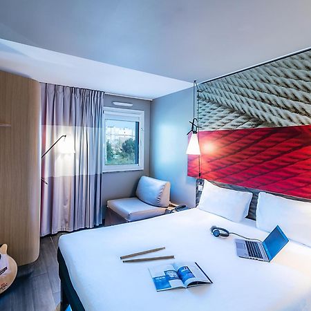 Hotel Ibis Lisboa Liberdade Exterior photo