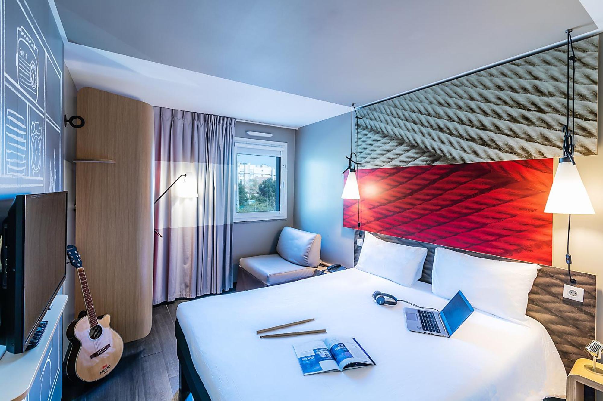 Hotel Ibis Lisboa Liberdade Exterior photo